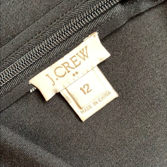 Black J Crew Black Scalloped Shift Dress 👗 - Picture 4 of 7